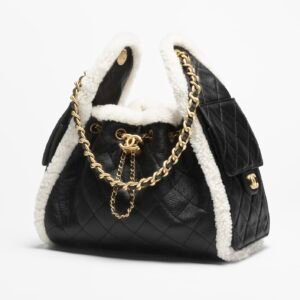 Chanel hobo